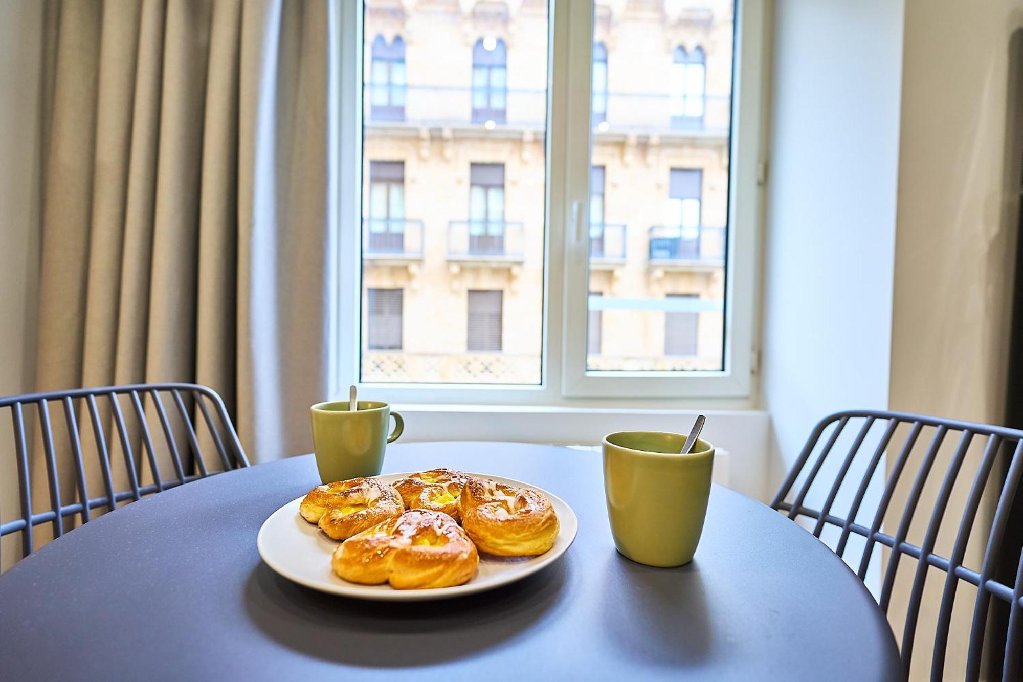 Apartamentos Esperanza By Gaiarooms ซาลามังกา ภายนอก รูปภาพ